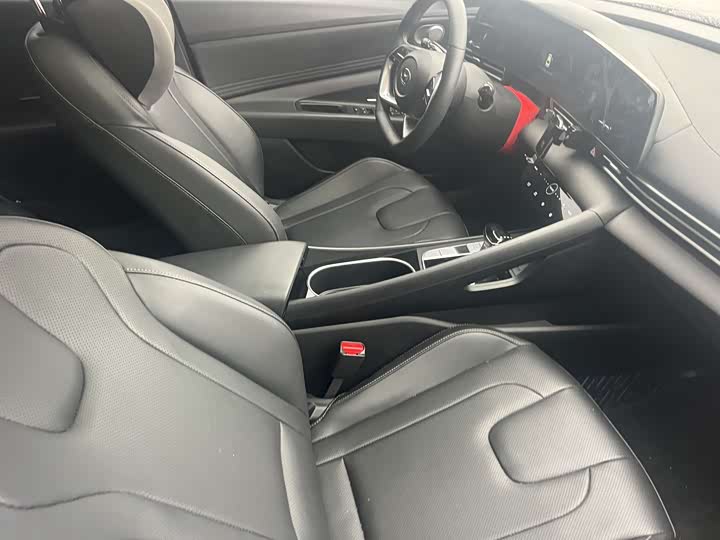 Фото 6 - Hyundai Elantra N line