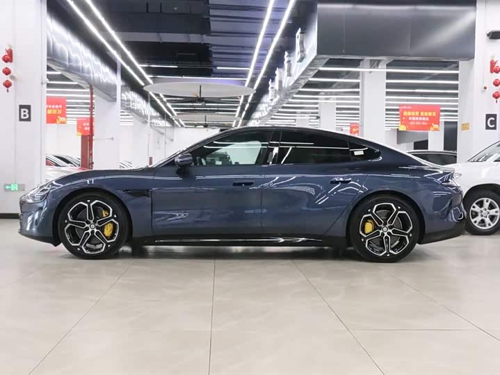 Фото 3 - Xiaomi SU7