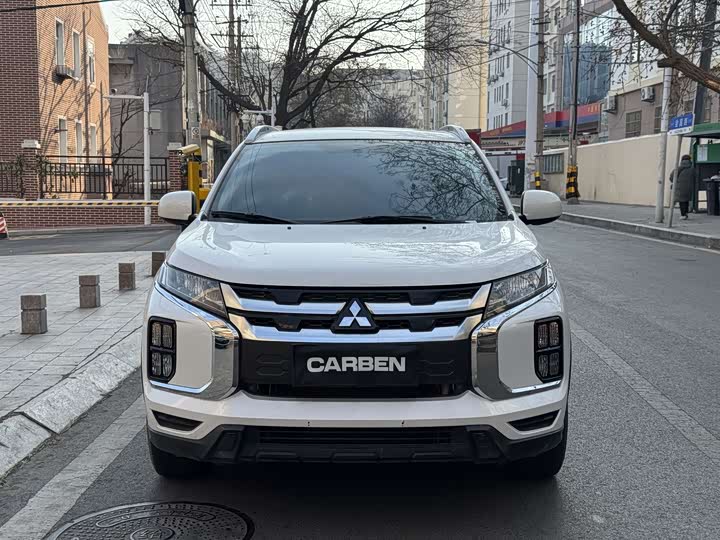 Фото 2 - Mitsubishi ASX