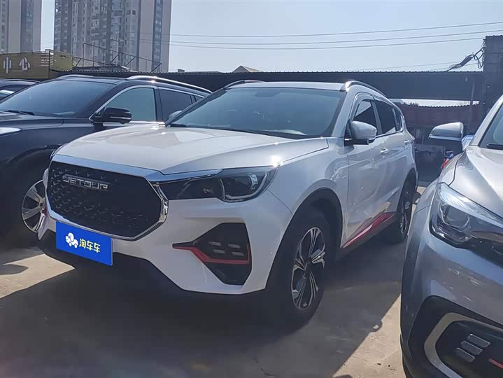 Фото 1 - Jetour X70