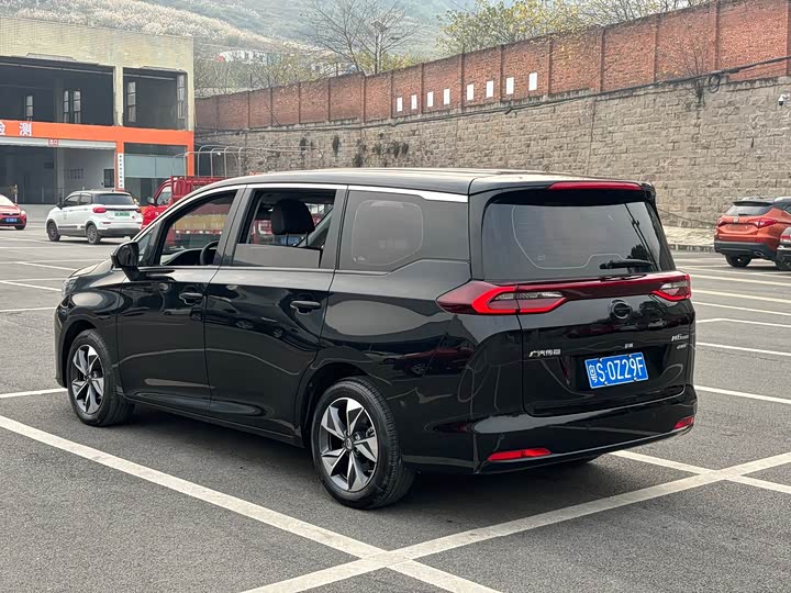 Фото 9 - GAC Trumpchi M6