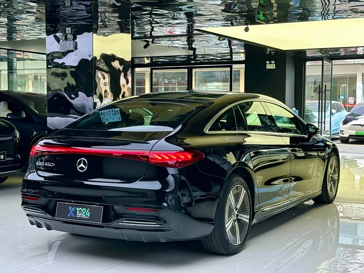 Фото 4 - Mercedes-Benz EQS