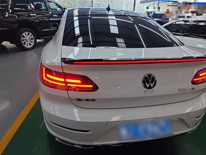 Фото 6 - Volkswagen CC