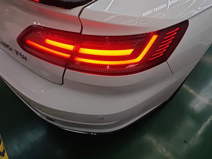 Фото 8 - Volkswagen CC