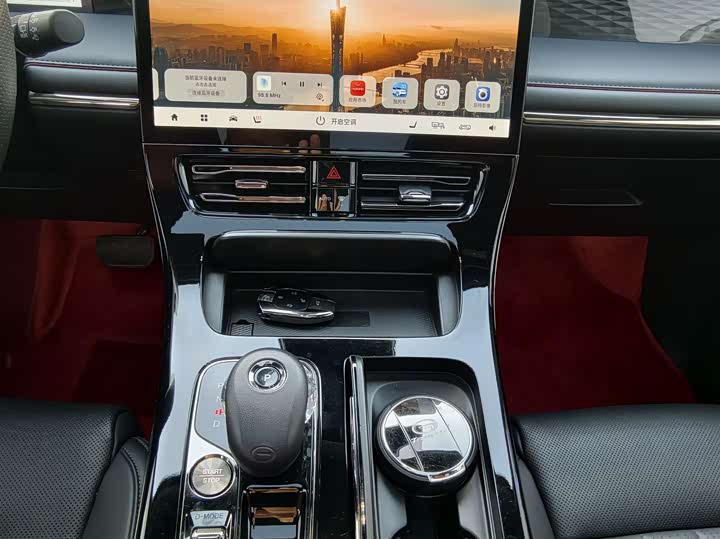 Фото 9 - GAC Trumpchi M8