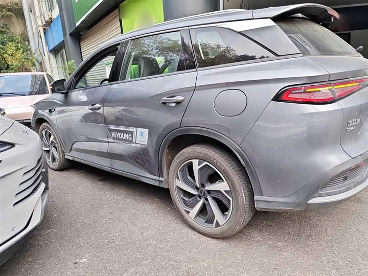 Фото 5 - BYD Sea Lion 05 DM-i Hybrid