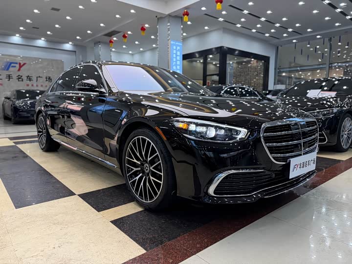 Фото 3 - Mercedes-Benz S-Class