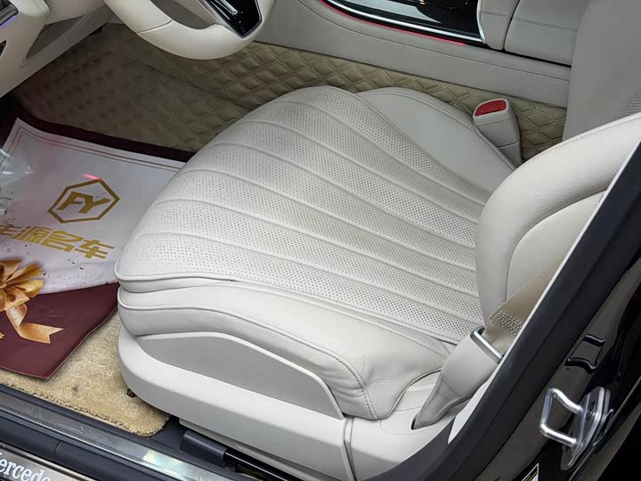 Фото 6 - Mercedes-Benz S-Class