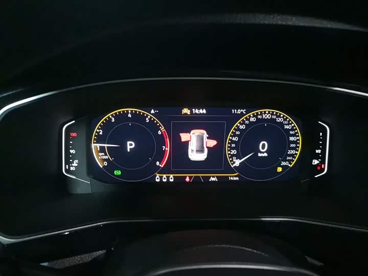 Фото 4 - Volkswagen Tharu