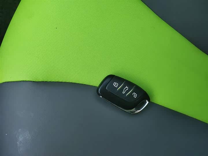 Фото 9 - Roewe Clever