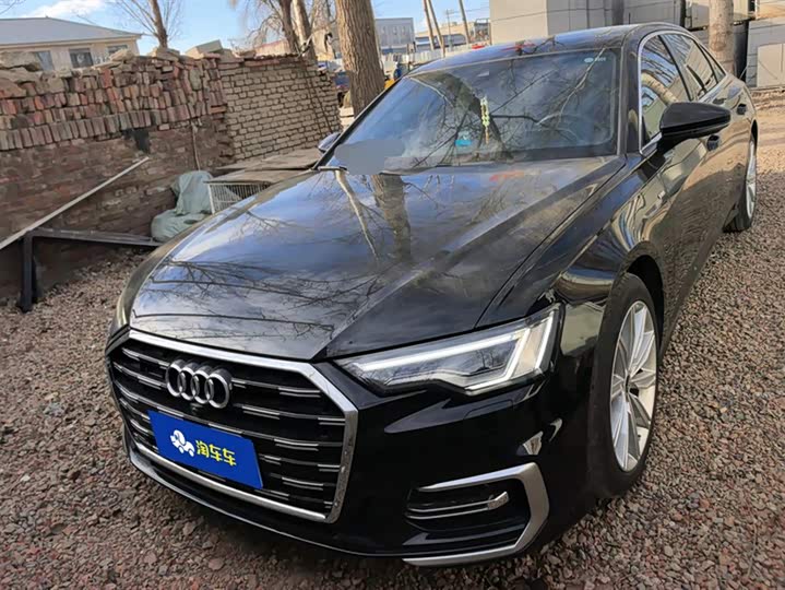 Фото 2 - Audi A6L
