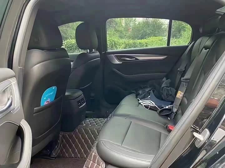 Фото 6 - Cadillac CT5