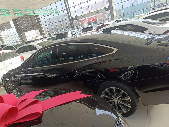 Фото 5 - Buick LaCrosse