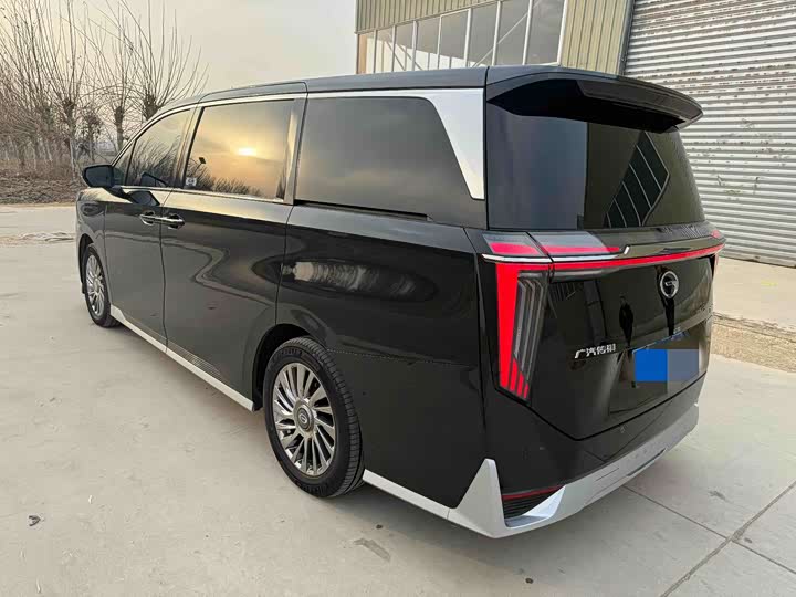 Фото 6 - GAC Trumpchi M8