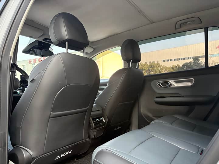 Фото 6 - GAC Aion Y