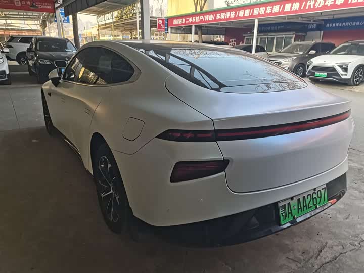 Фото 6 - XPeng P7