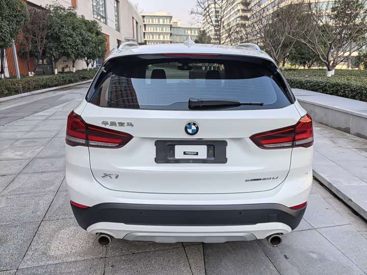 Фото 5 - BMW X1
