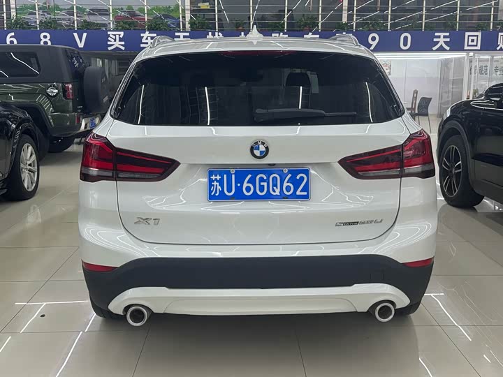 Фото 5 - BMW X1