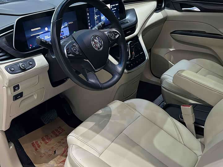 Фото 4 - Buick GL8 ES