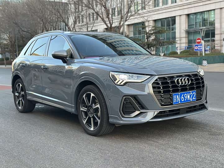 Фото 3 - Audi Q3