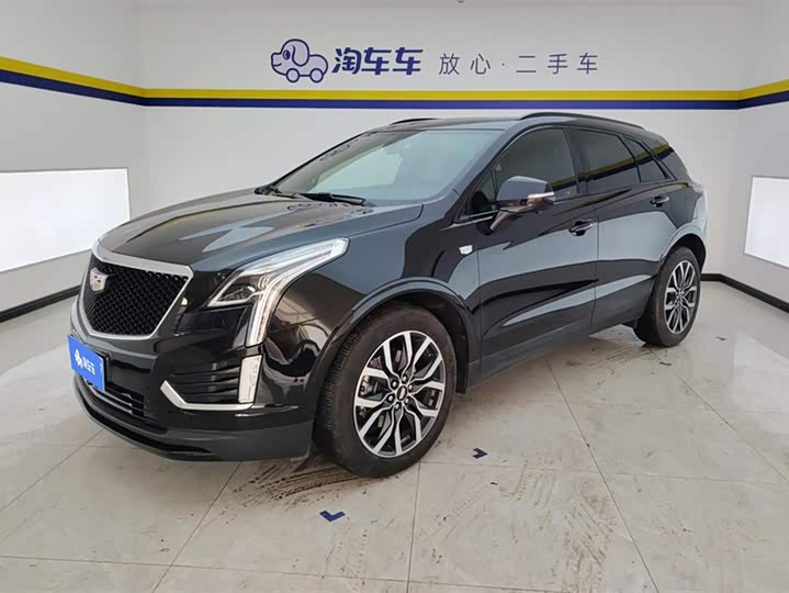 Фото 1 - Cadillac XT5