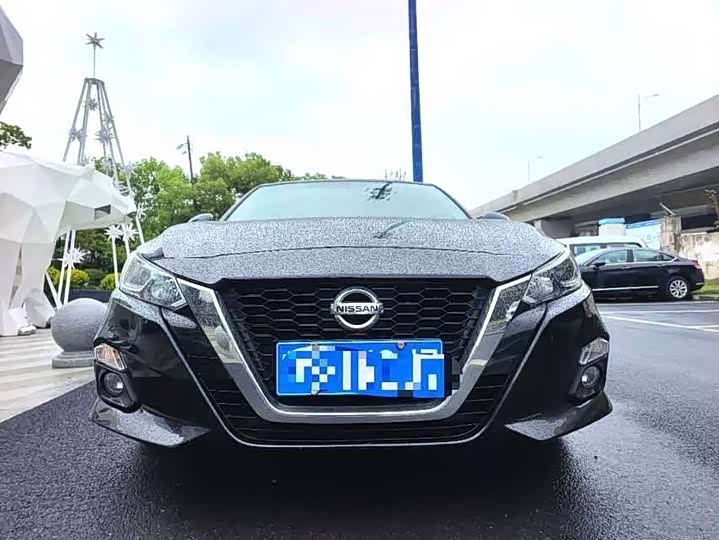 Фото 2 - Nissan Teana