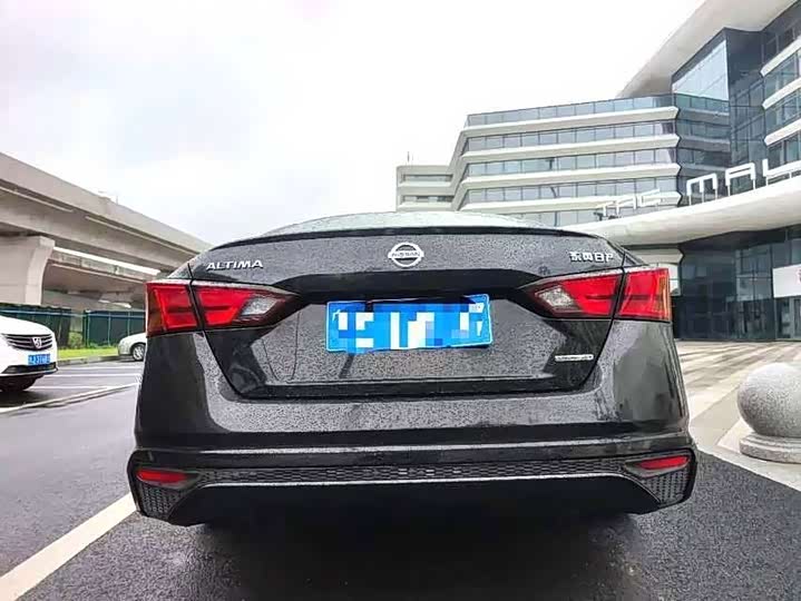 Фото 3 - Nissan Teana