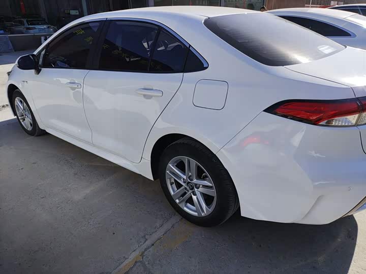 Фото 5 - Toyota Levin