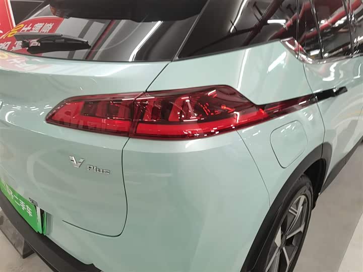 Фото 8 - GAC Aion V