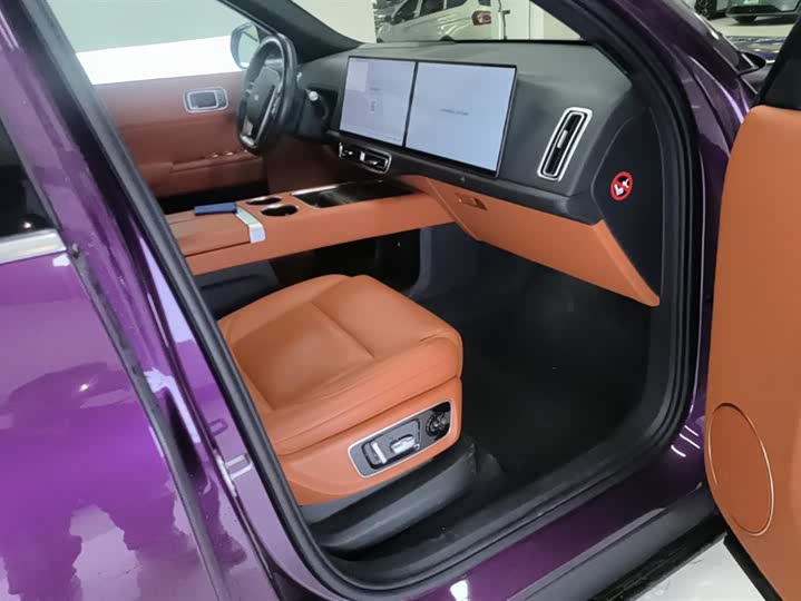 Фото 8 - LiXiang L9