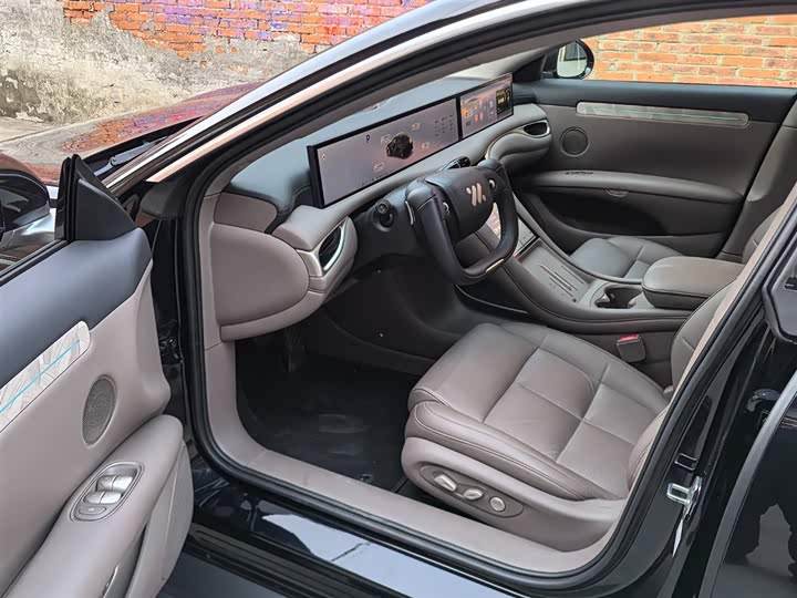 Фото 9 - IM motors L6