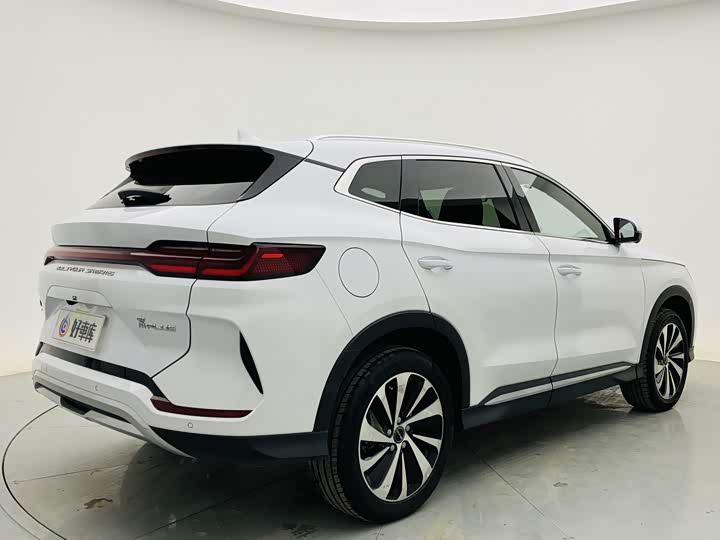 Фото 5 - BYD Song Plus Hybrid/EV