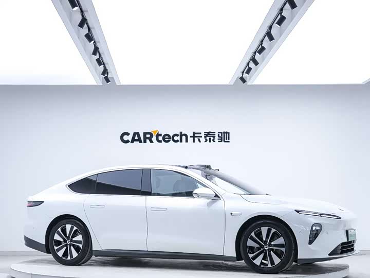 Фото 2 - Nio ET7