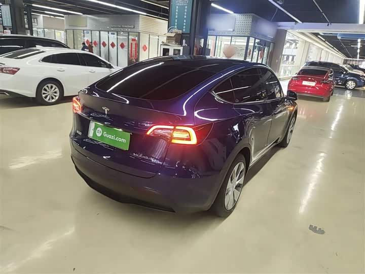Фото 7 - Tesla Model Y