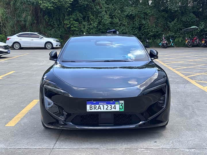 Фото 3 - Avatr 12