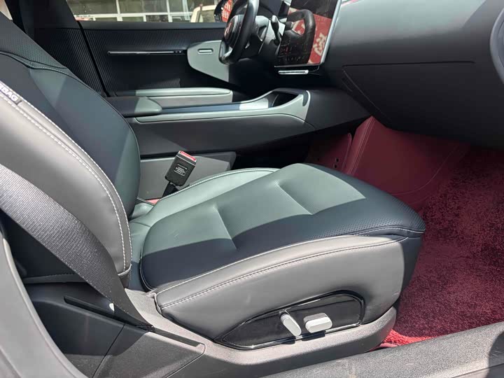 Фото 8 - Avatr 12