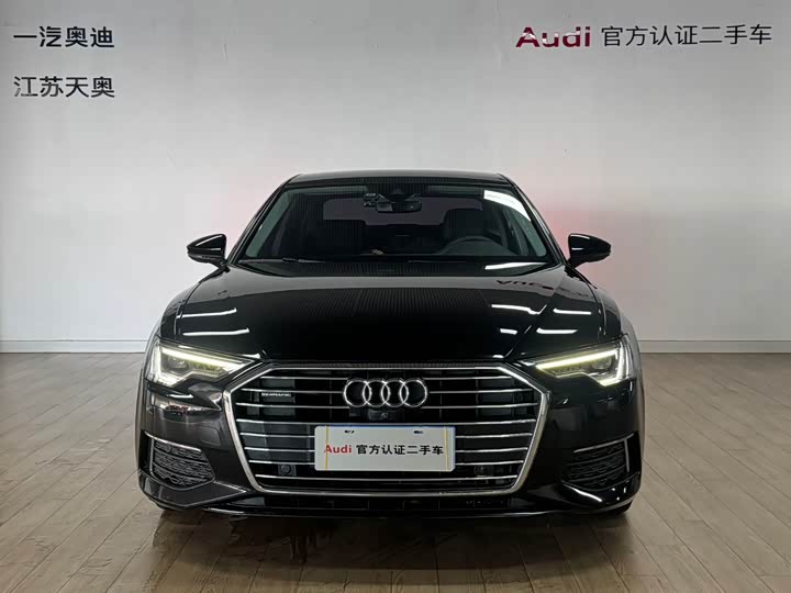 Фото 2 - Audi A6L