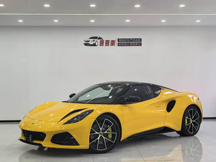 Фото 1 - Lotus Emira