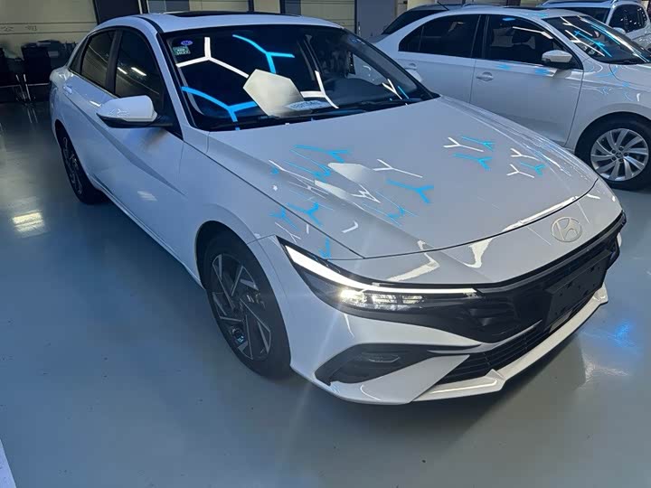 Фото 3 - Hyundai Elantra N line