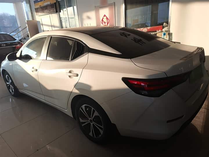 Фото 5 - Nissan Sylphy