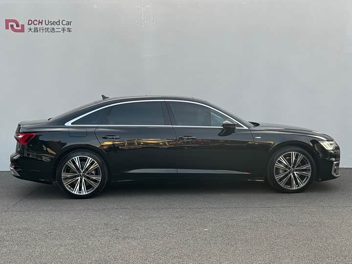 Фото 2 - Audi A6L