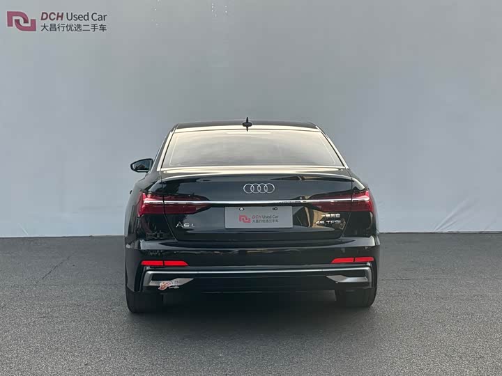 Фото 4 - Audi A6L