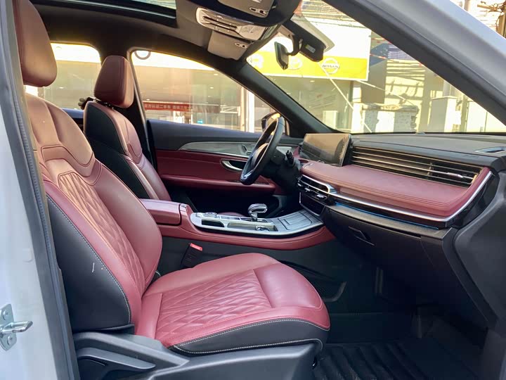 Фото 8 - Jetour X70 Plus