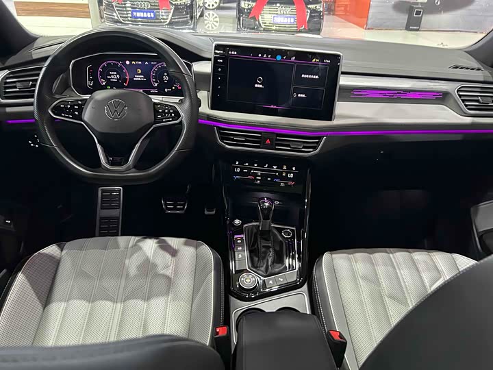 Фото 9 - Volkswagen Tayron