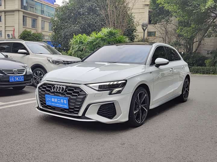 Фото 1 - Audi A3