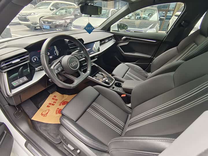 Фото 9 - Audi A3