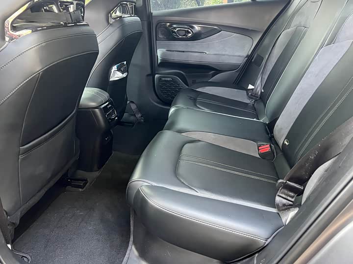 Фото 6 - GAC Trumpchi Empow R