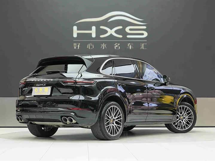 Фото 4 - Porsche Cayenne