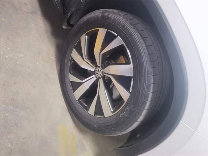 Фото 6 - Volkswagen Tayron