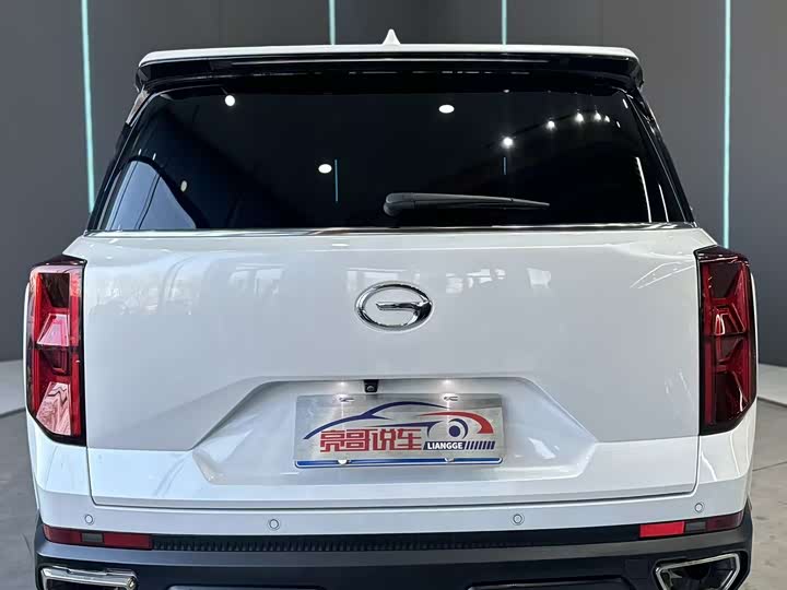 Фото 7 - GAC Trumpchi GS8